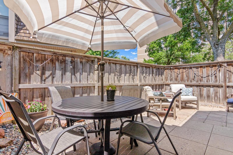 6487 Barrie Rd, Edina, MN 55435