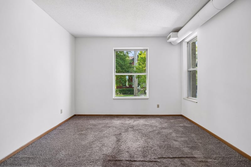1816 S 5th St #B, Minneapolis, MN 55454