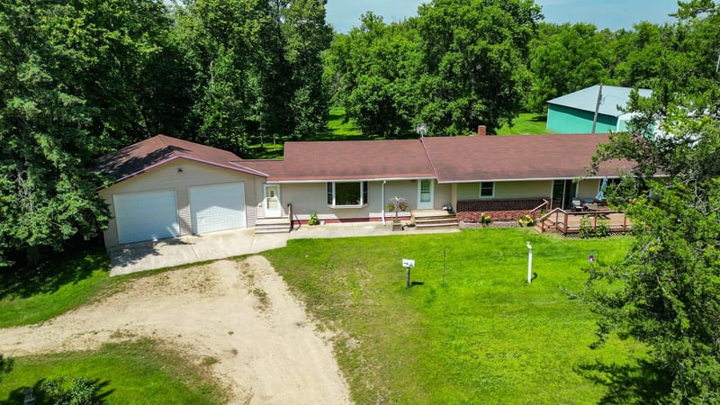 63037 230th St, Hewitt, MN 56453