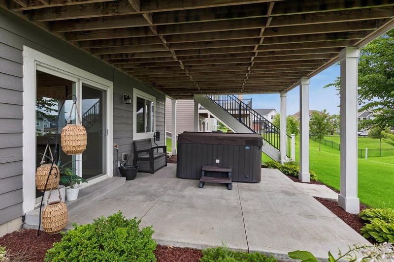 11031 Sundance Woods Blvd, Dayton, MN 55369