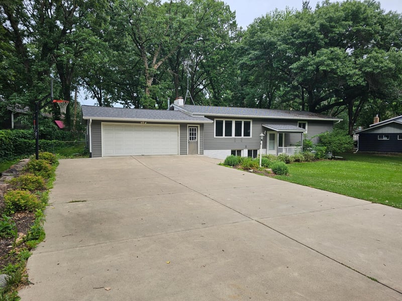 212 8th Ave N, Sartell, MN 56377