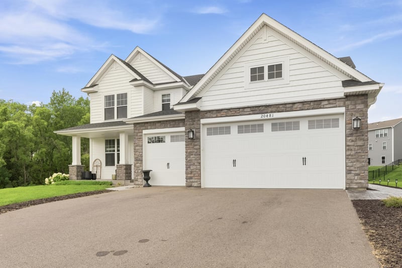 20481 Ginger Ct, Lakeville, MN 55044
