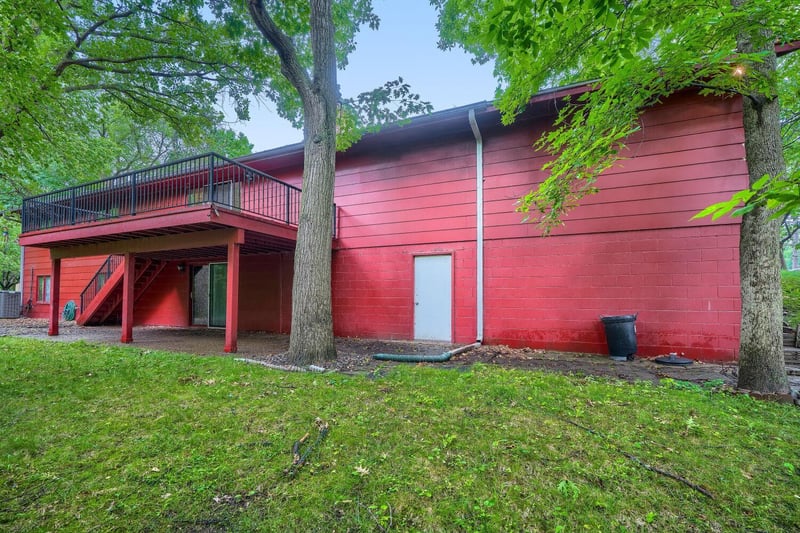 13151 Highway 13 S, Savage, MN 55378