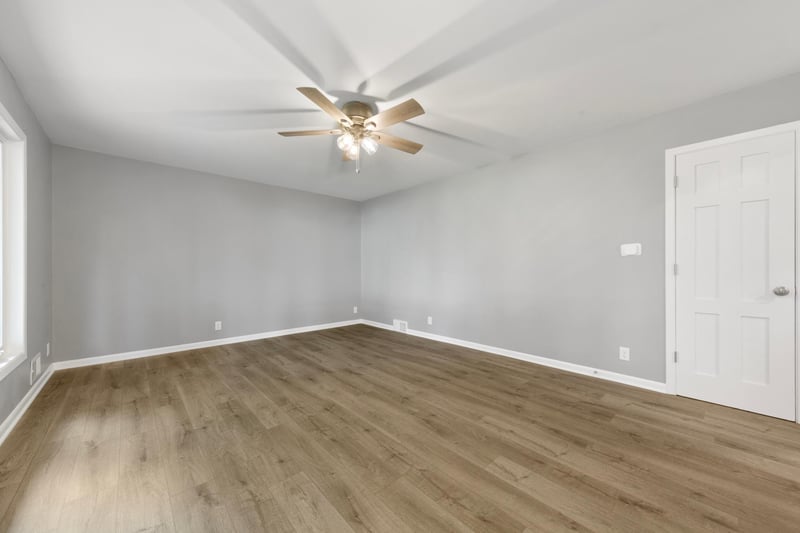 330 Main St, Green Isle, MN 55338