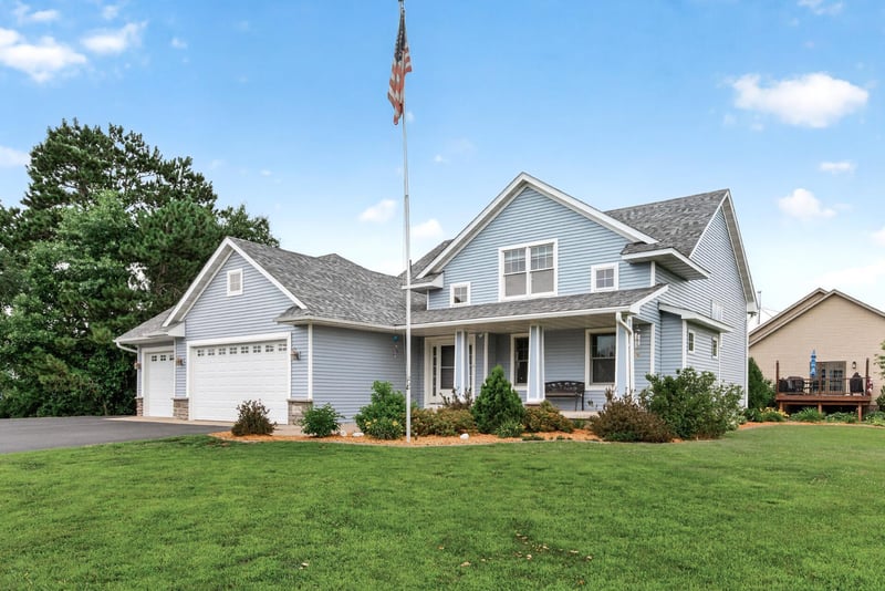 4858 382nd Dr, North Branch, MN 55056