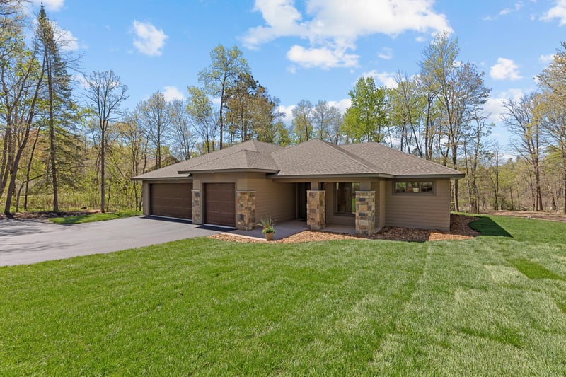 29661 Percheron Dr, Breezy Point, MN 56472