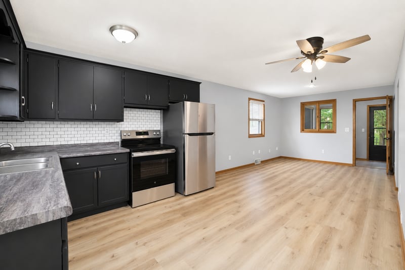 218 2nd St NW, Crosby, MN 56441