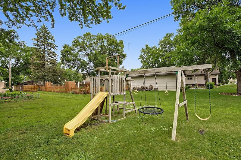 412 Red River Ave S, Cold Spring, MN 56320