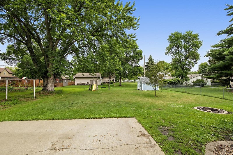 412 Red River Ave S, Cold Spring, MN 56320