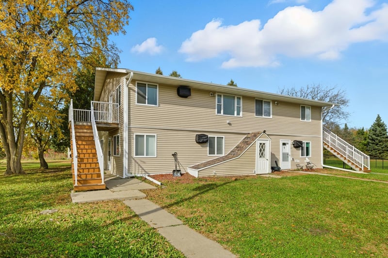 23017 60th Ave, Saint Augusta, MN 56301