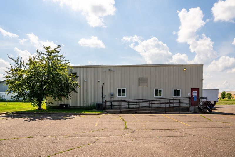 39724 Grand Ave, North Branch, MN 55056