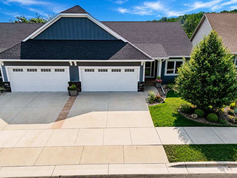 503 Autumn Ave SE, New Prague, MN 56071