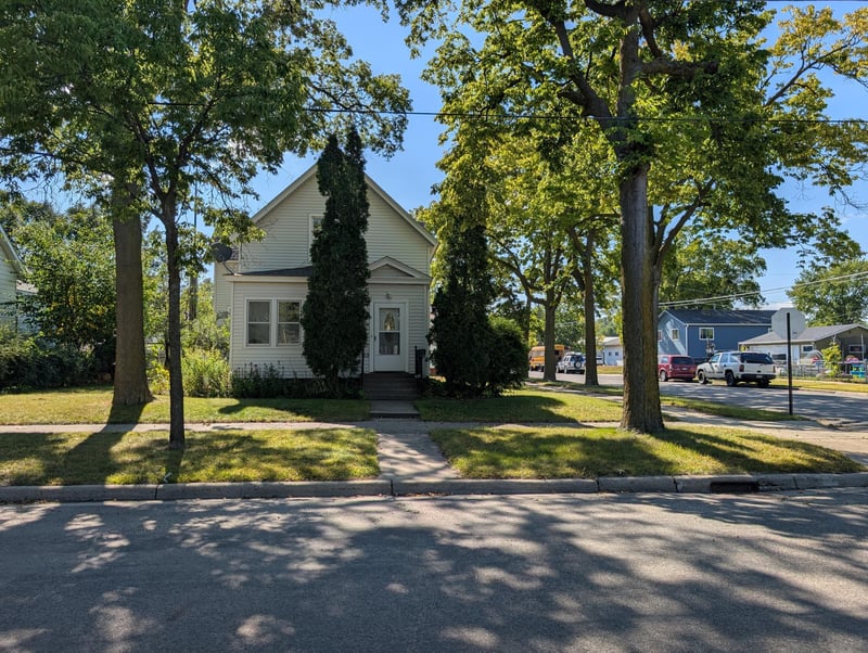 427 16th Ave N, Saint Cloud, MN 56303
