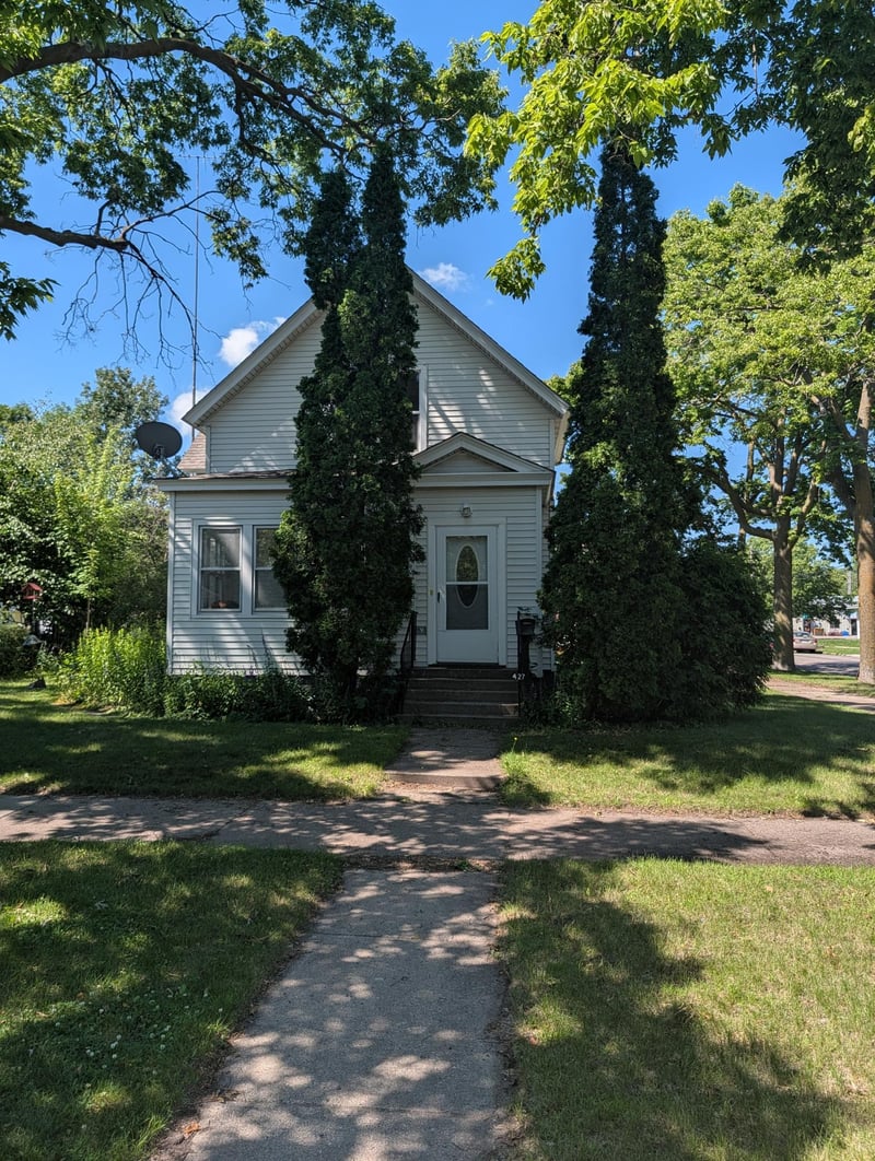427 16th Ave N, Saint Cloud, MN 56303