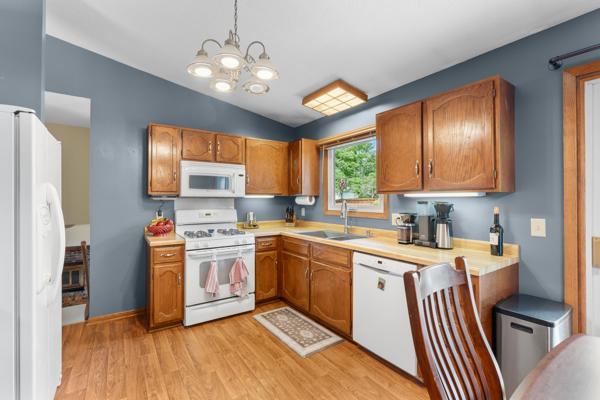 507 3rd St NE, Kasson, MN 55944