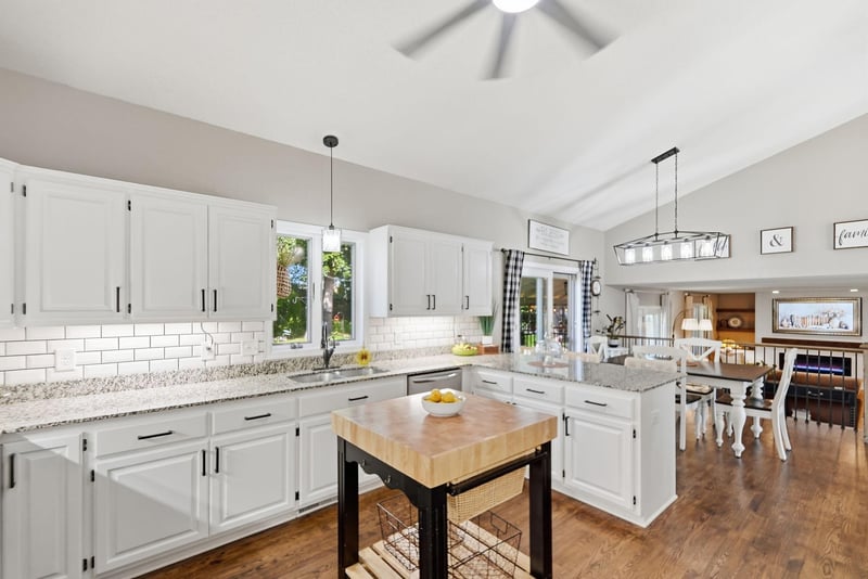 5790 Newgate Ave N, Stillwater, MN 55082