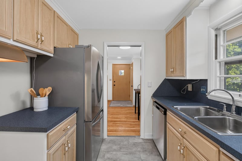 6339 Washburn Ave S, Richfield, MN 55423