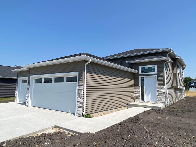 106 18th St NE, Barnesville, MN 56514