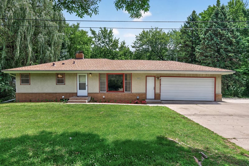 6911 E River Rd NE, Fridley, MN 55432