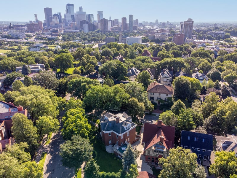 1203 Mount Curve Ave, Minneapolis, MN 55403