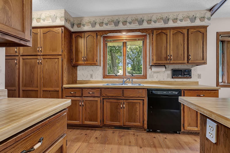 276 Waite Ave S, Saint Cloud, MN 56301