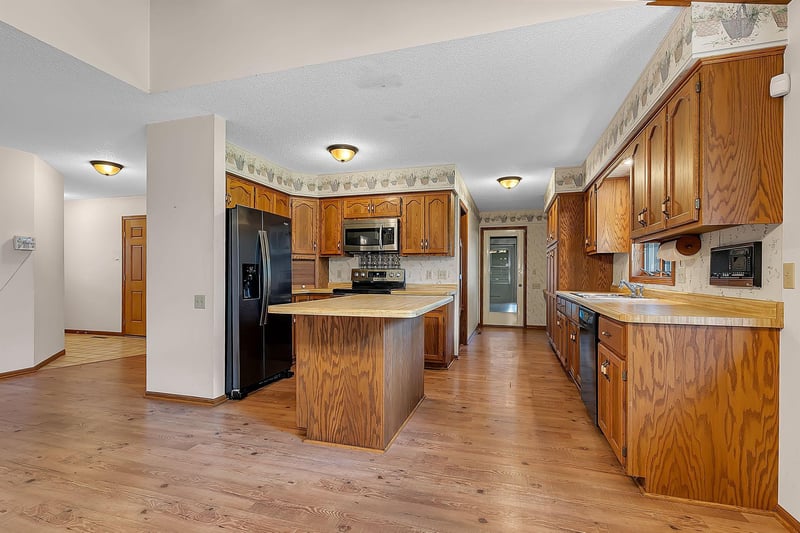 276 Waite Ave S, Saint Cloud, MN 56301