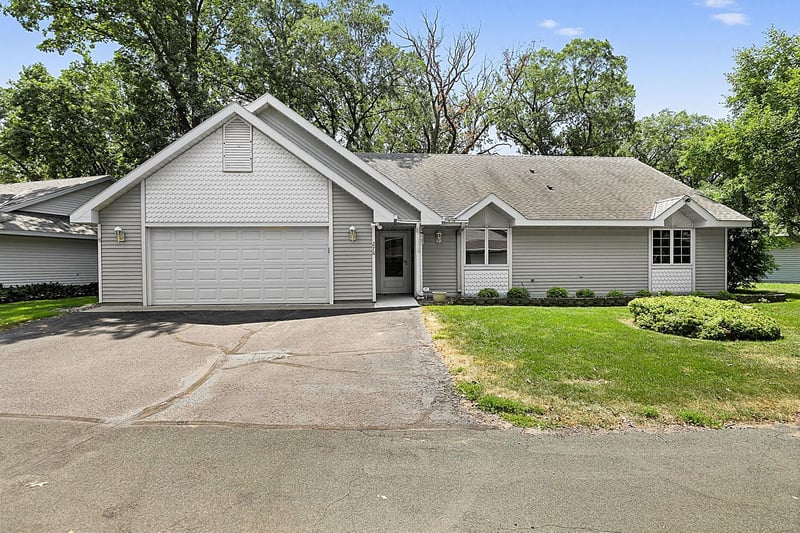 276 Waite Ave S, Saint Cloud, MN 56301