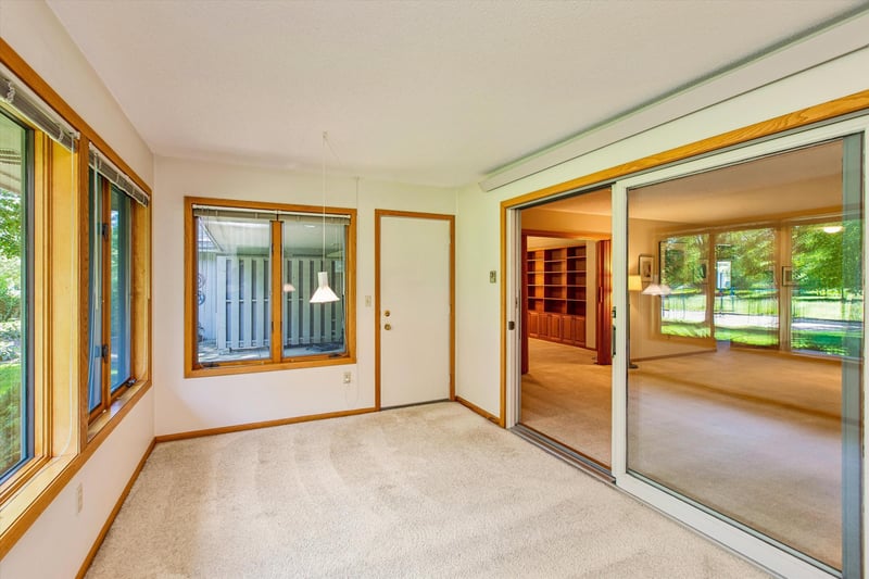 609 Meldahl Ln, Northfield, MN 55057