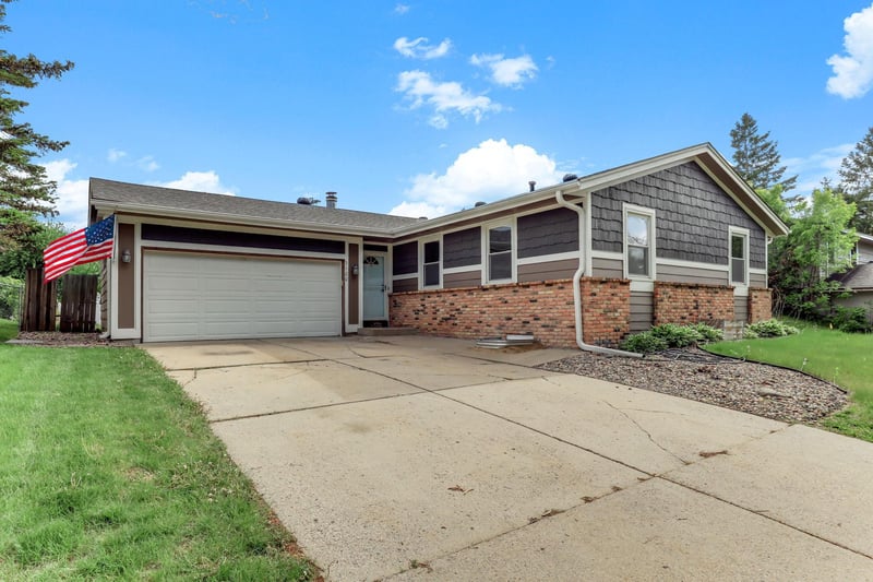 5120 148th Pa W, Apple Valley, MN 55124