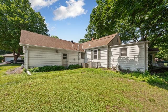 128 Rose St, Mankato, MN 56001