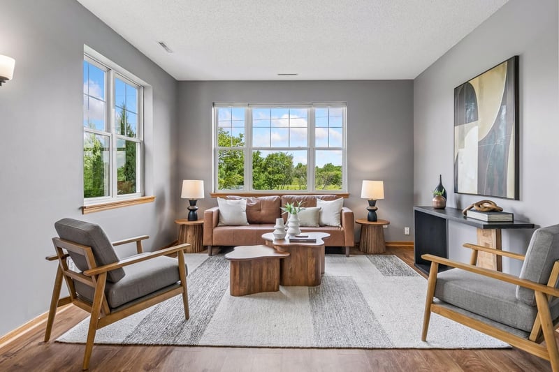 1020 Princeton Ave, Shakopee, MN 55379