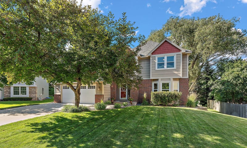 1946 Lochaven Alcove, Woodbury, MN 55125