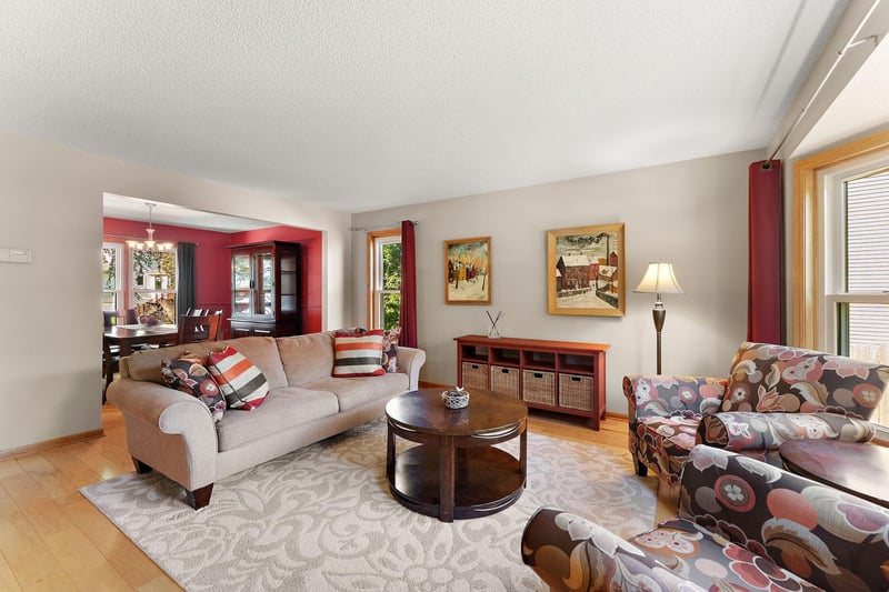 1946 Lochaven Alcove, Woodbury, MN 55125