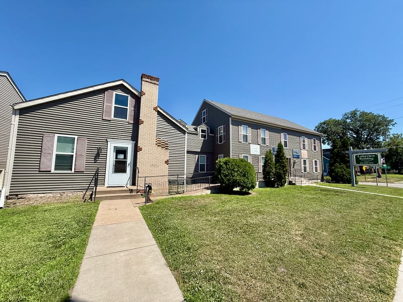 179 Lake St S, Forest Lake, MN 55025
