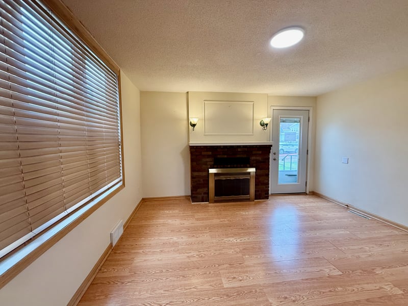 179 Lake St S, Forest Lake, MN 55025