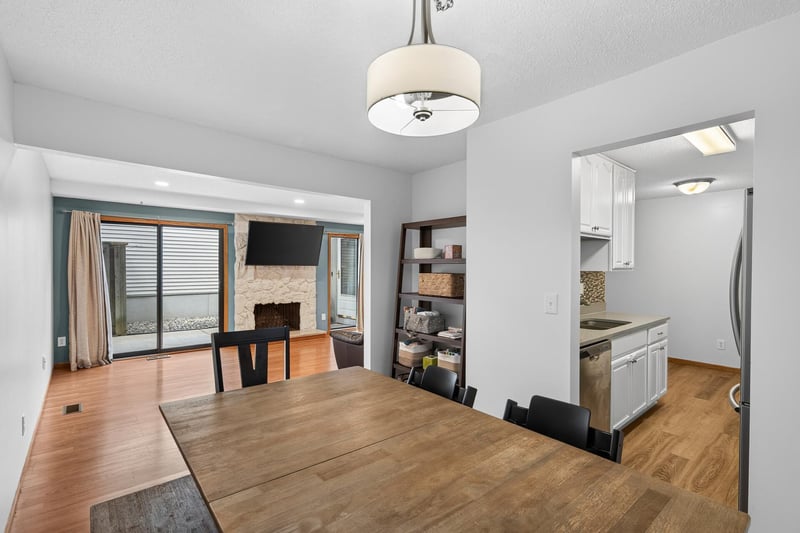 1272 Trailwood S, Hopkins, MN 55343