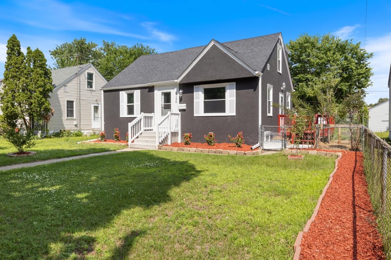 5136 Colfax Ave N, Minneapolis, MN 55430