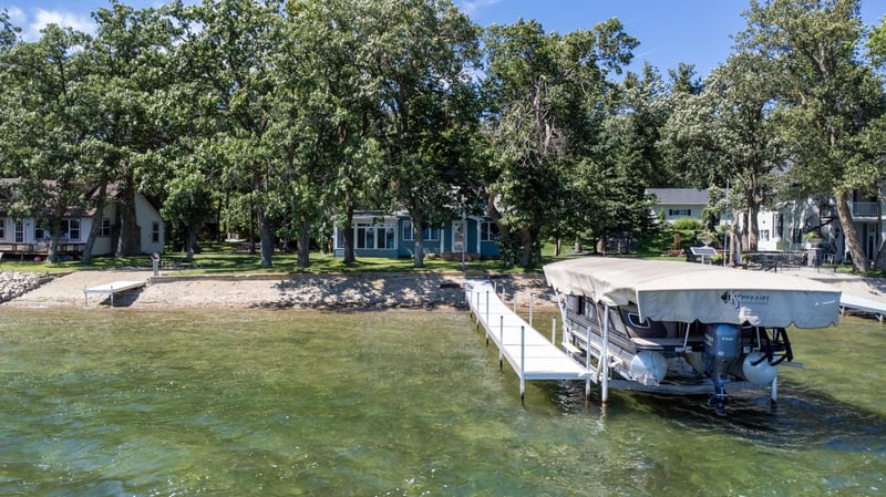 22558 Senns Beach Dr, Detroit Lakes, MN 56501