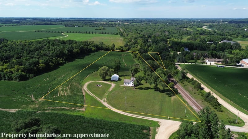 16412 Ames Way, Faribault, MN 55021