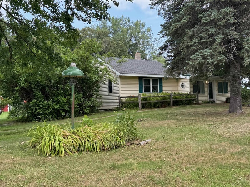 47412 Anchor Ave, Stanchfield, MN 55080