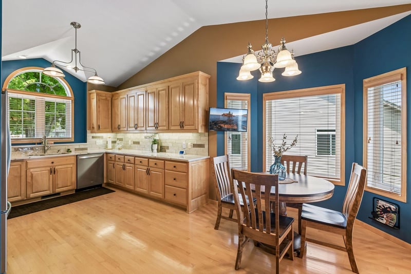 16017 70th Pl N, Maple Grove, MN 55311