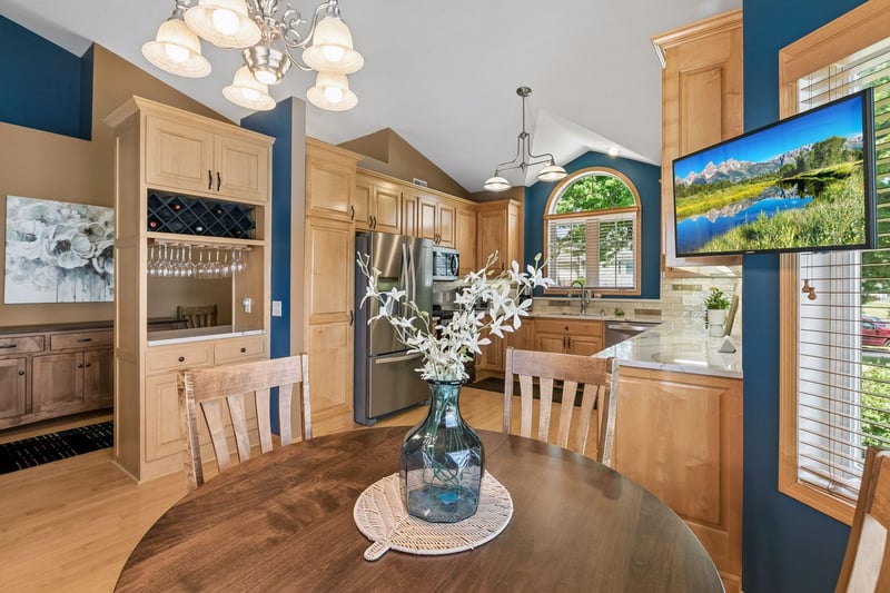 16017 70th Pl N, Maple Grove, MN 55311