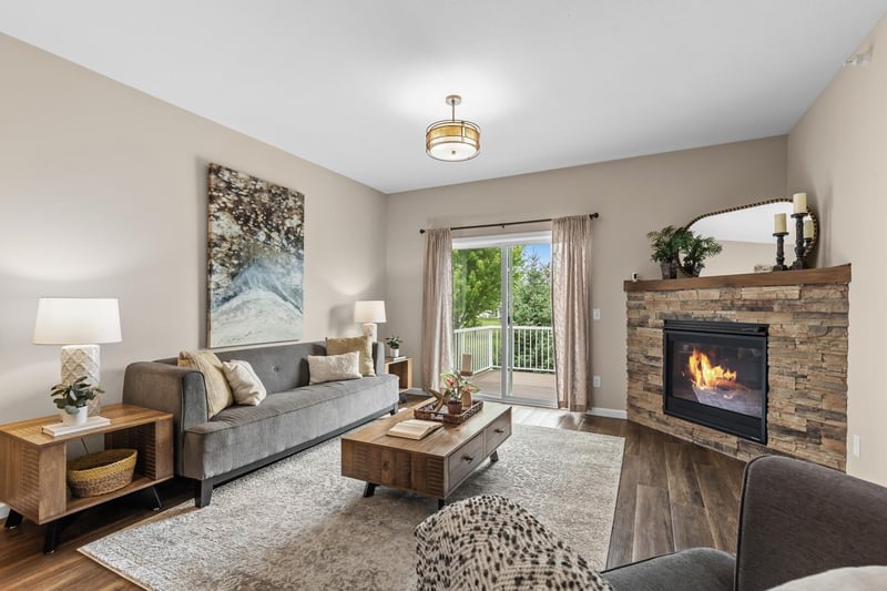 4131 Blakewood Dr, Shakopee, MN 55379