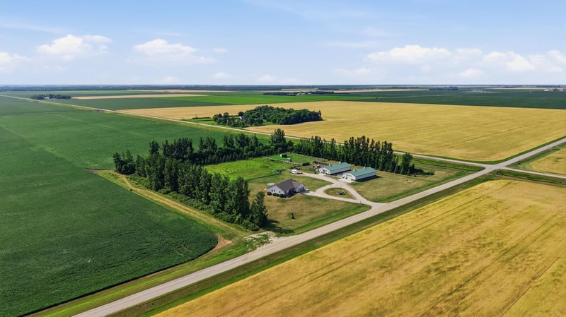 10085 28th St S, Moorhead, MN 56560