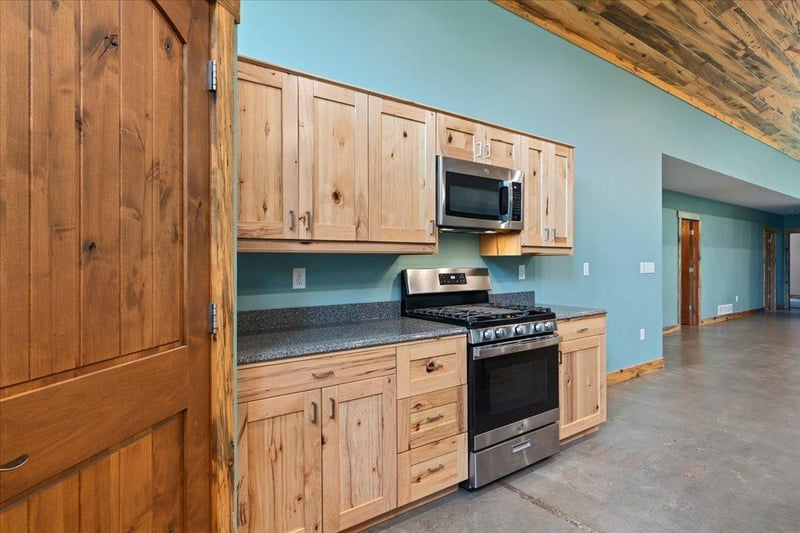 23699 295th Ave, Pierz, MN 56364