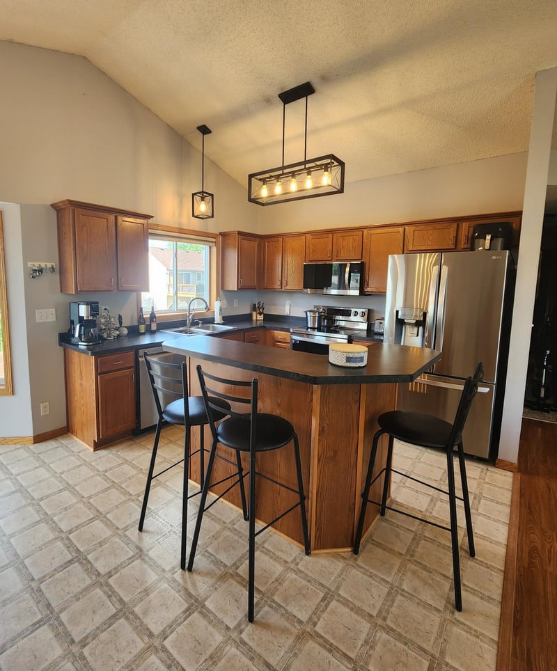 816 River Ter, Prescott, WI 54021