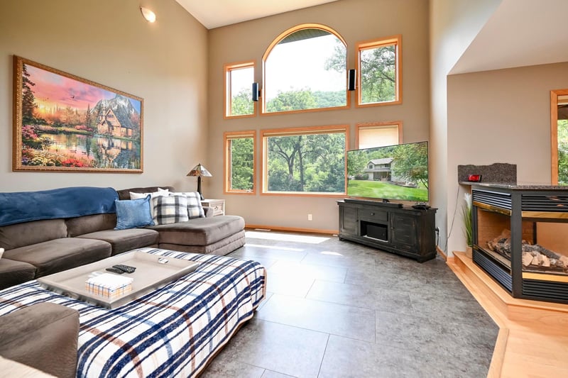 26238 County Road 17, Winona, MN 55987
