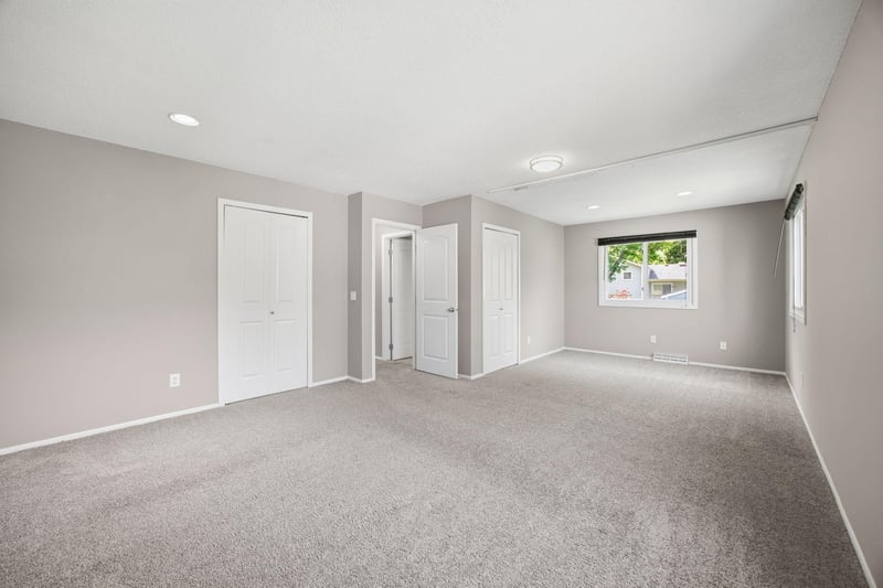 3360 117th Ave NW, Coon Rapids, MN 55433