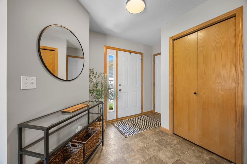 7502 Large Ave NE, Albertville, MN 55301