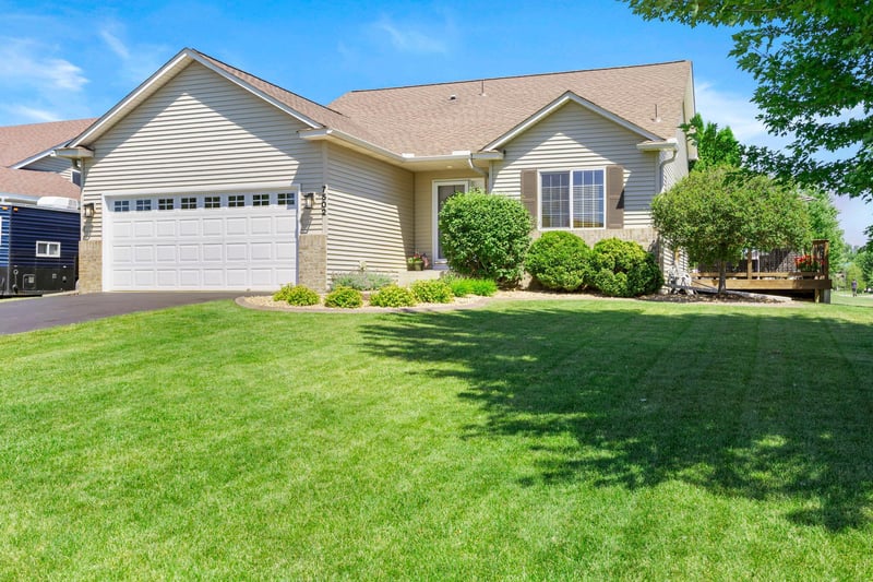 7502 Large Ave NE, Albertville, MN 55301